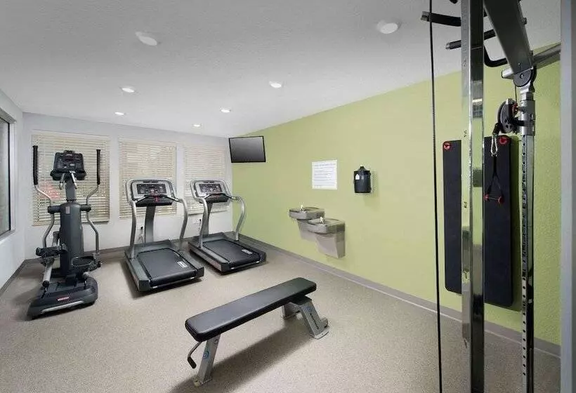 Hotelli Woodspring Suites West Des Moines