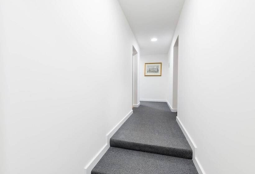 Pensione Greens End House