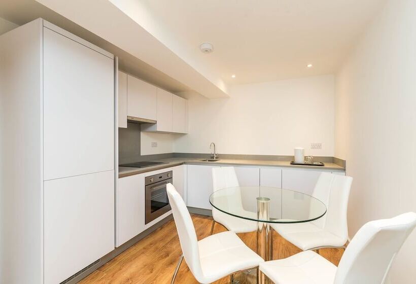 Pensione Greens End House