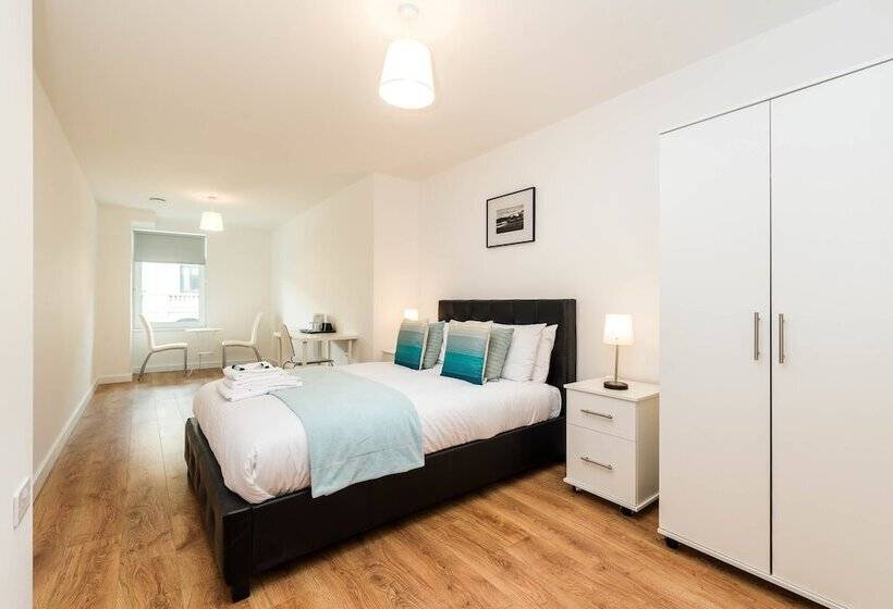 Pensione Greens End House