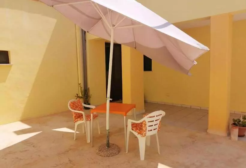 Aamiaismajoitus (B&B) Li Frasulli Mei