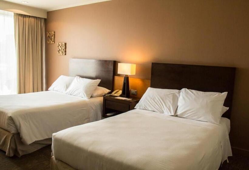 فندق Alto Del Sol Calama