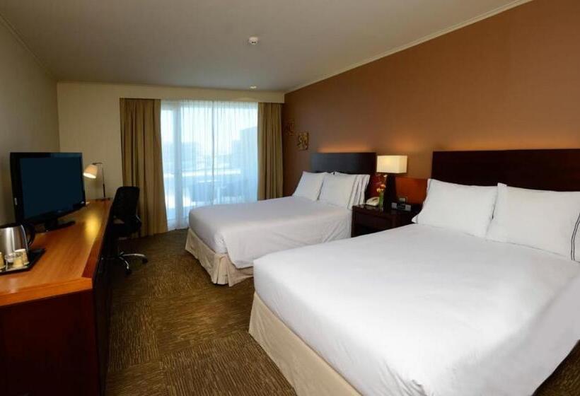 فندق Alto Del Sol Calama