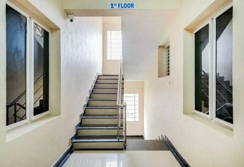 Hotelli Collection O Stay Inn Luxury Service Apartments