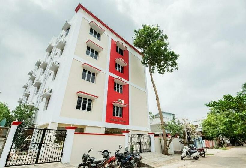 ホテル Collection O Stay Inn Luxury Service Apartments