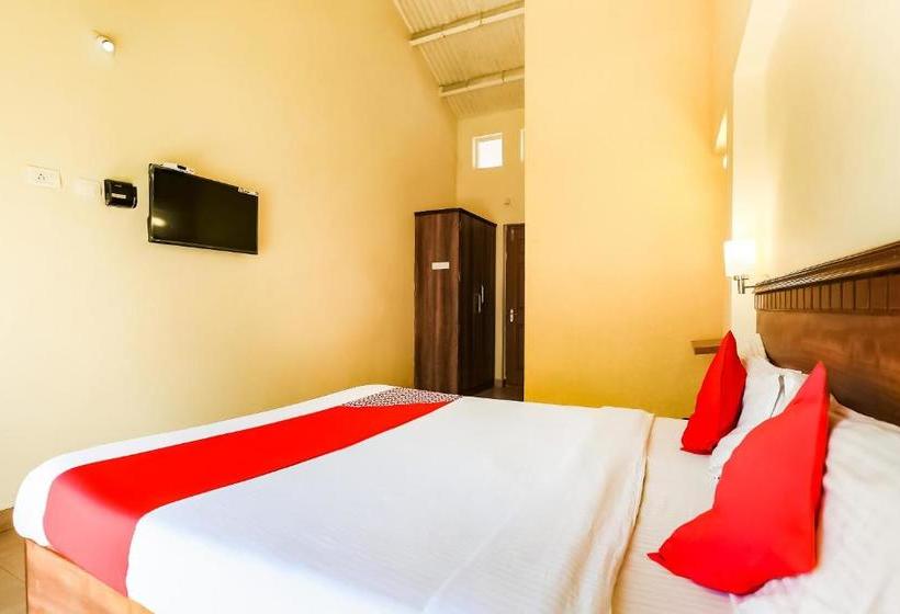 Отель Oyo 63957 Moon Shine Cottage