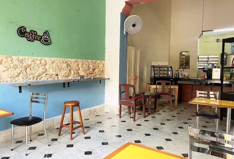 ホテル Oyo Posada Espinosa