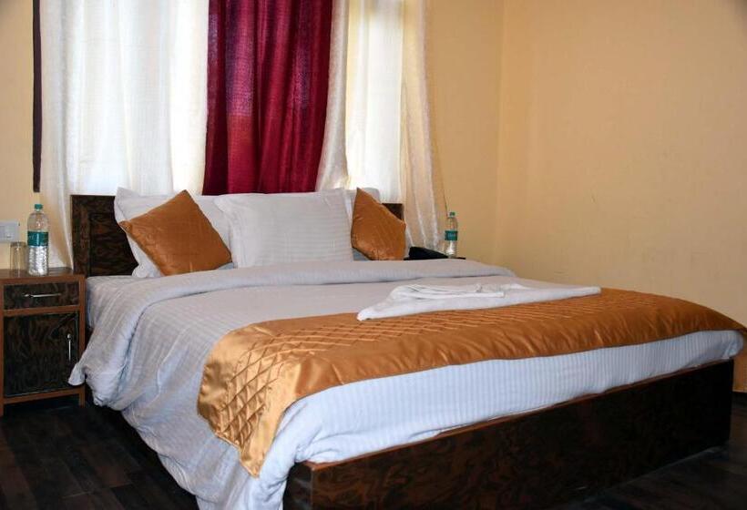 בית מלון כפרי Whistling Alpines