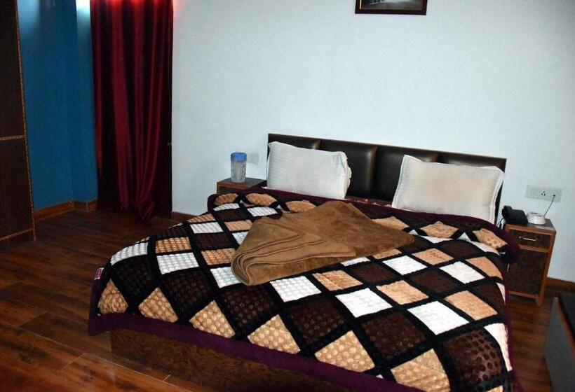 בית מלון כפרי Whistling Alpines