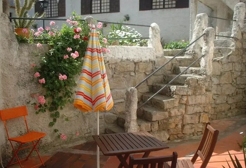 ペンション Casa Da Tauria B&b