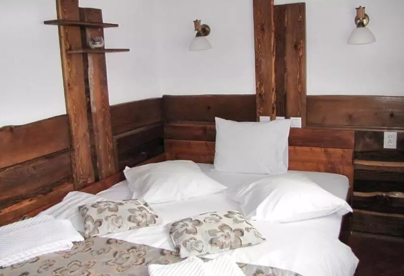 Aamiaismajoitus (B&B) Villa Elitte Predeal