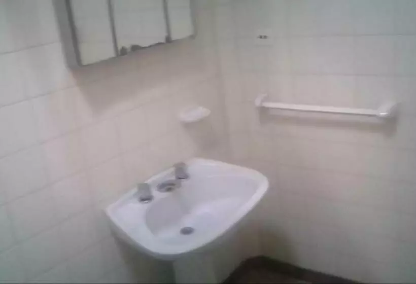 Kapselihotelli Low Cost Dpto