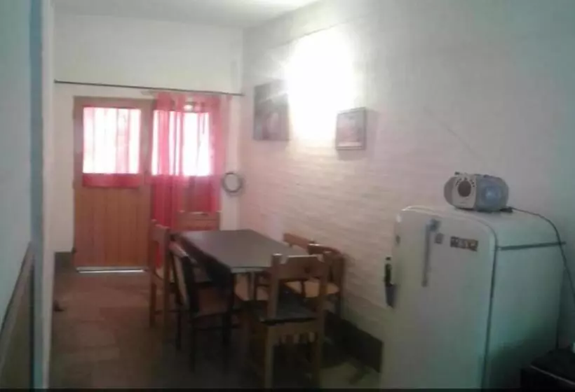 Kapselihotelli Low Cost Dpto