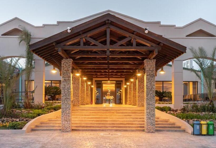 هتل Master Family Club