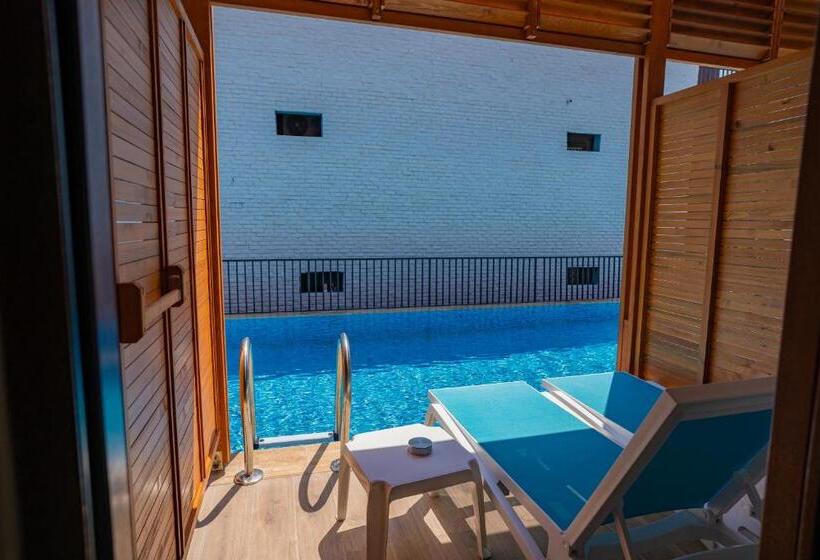 هتل Master Family Club