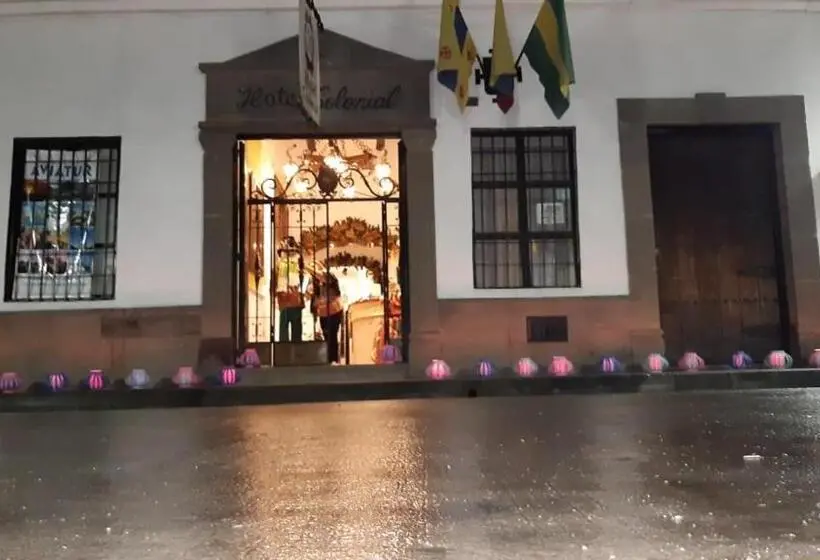 ホテル Y Restaurante Colonial Popayan