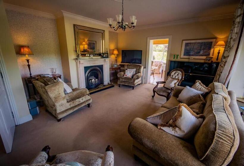 Park Lodge Bed And Breakfast