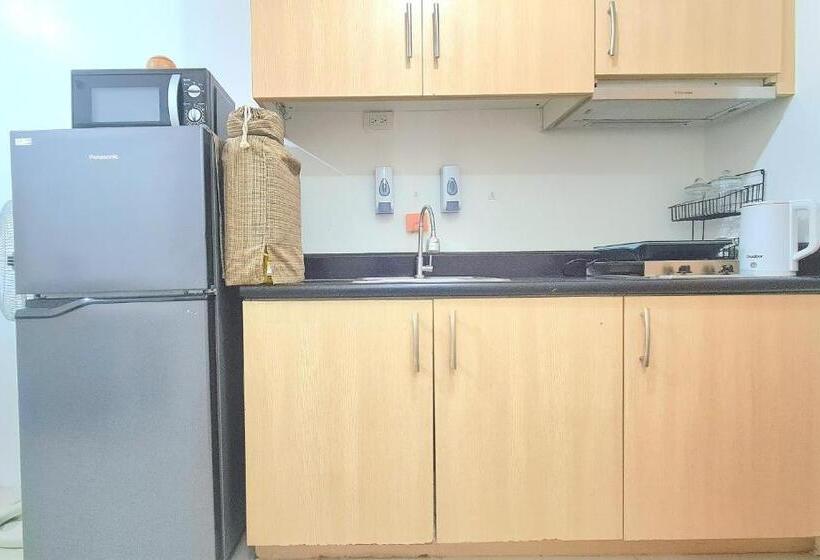 Pension Tahanan Smdc Light Residences