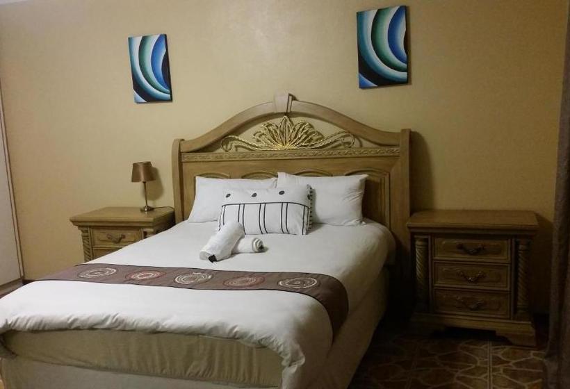 پانسیون Dolphin Guest House