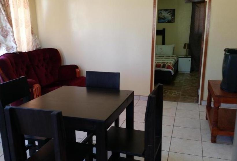 پانسیون Dolphin Guest House