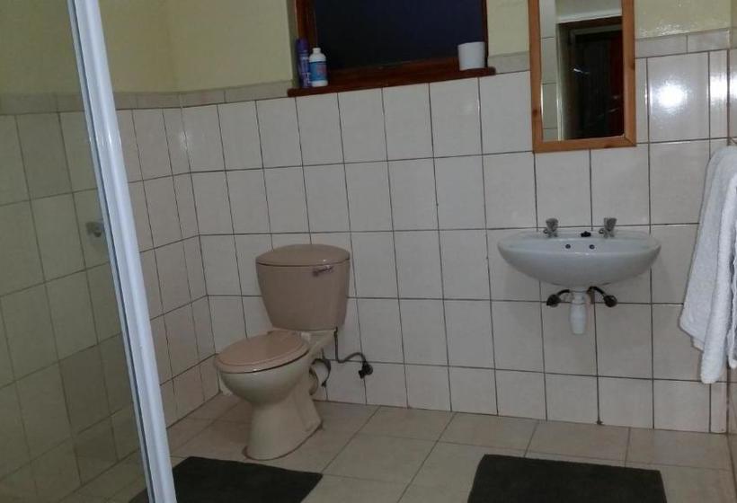 پانسیون Dolphin Guest House