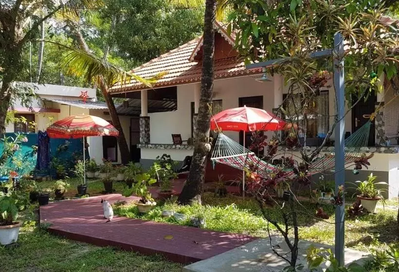 Majatalo Marari Lotus Beach Villa