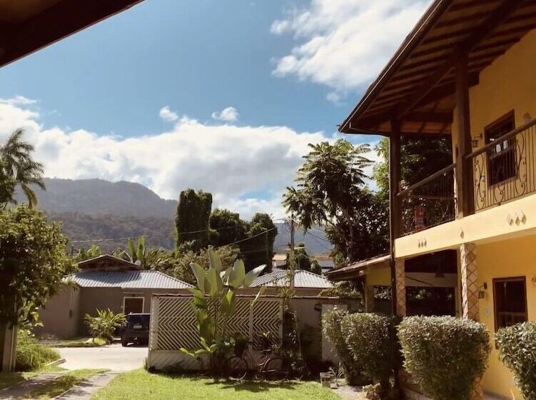 پانسیون Pousada Luamar