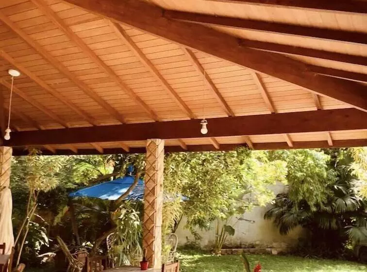 ペンション Pousada Luamar