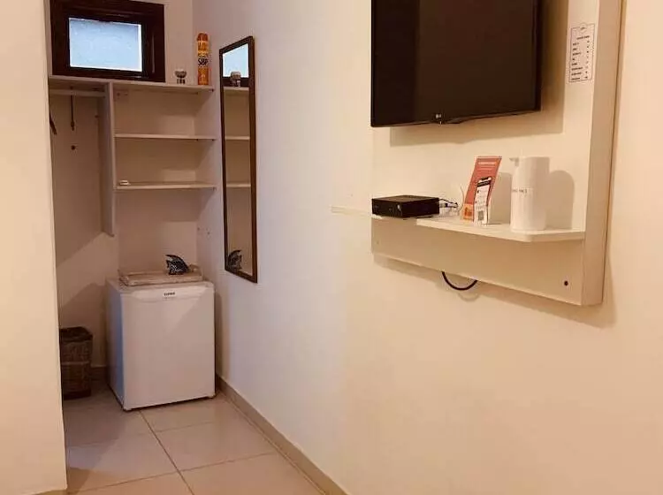 ペンション Pousada Luamar