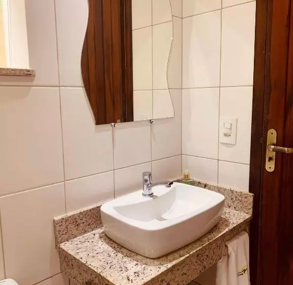 ペンション Pousada Luamar