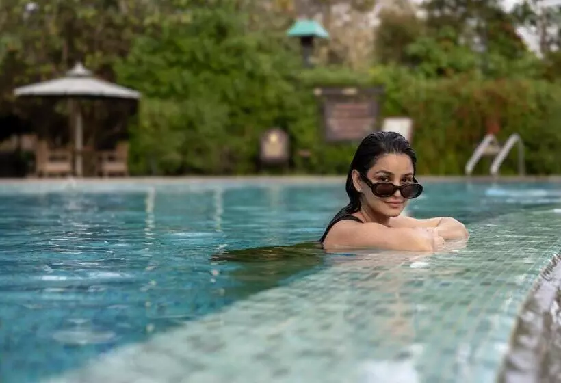 Lomakeskus Aahana The Corbett Wilderness