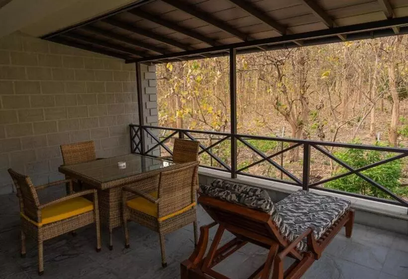 Lomakeskus Aahana The Corbett Wilderness