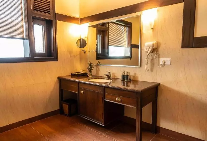 Lomakeskus Aahana The Corbett Wilderness