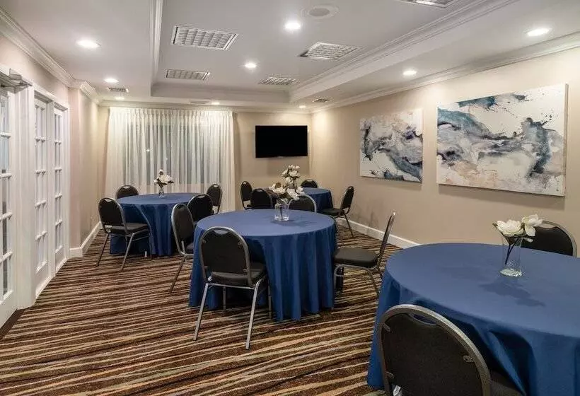 هتل Baymont By Wyndham Jackson/ridgeland