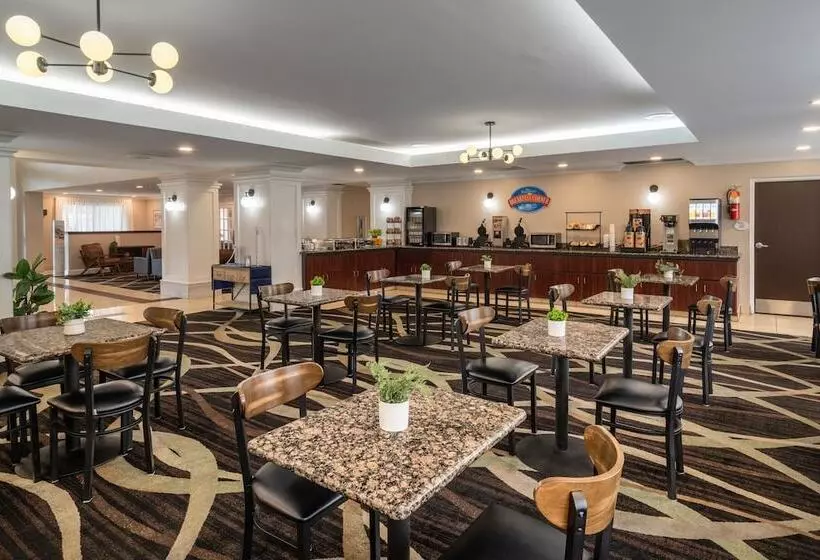 هتل Baymont By Wyndham Jackson/ridgeland