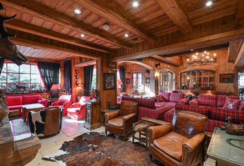 هتل Chalet Saintgeorges