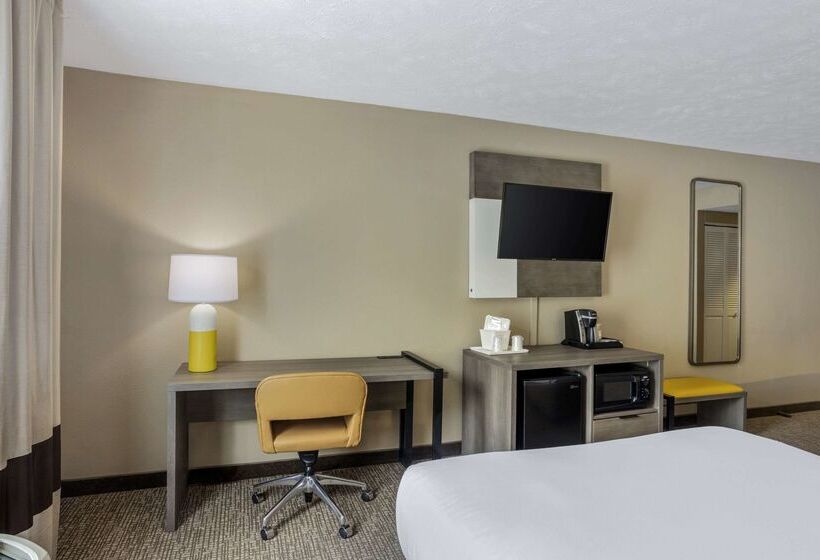 Отель Comfort Inn