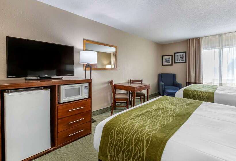 ホテル Comfort Inn Muscatine Near Hwy 61