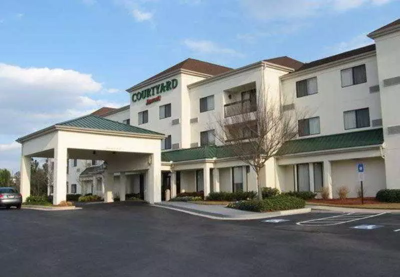 ホテル Courtyard by Marriott Atlanta Six Flags