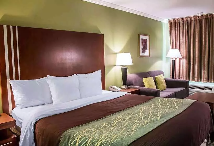 호텔 Days Inn By Wyndham Austintown