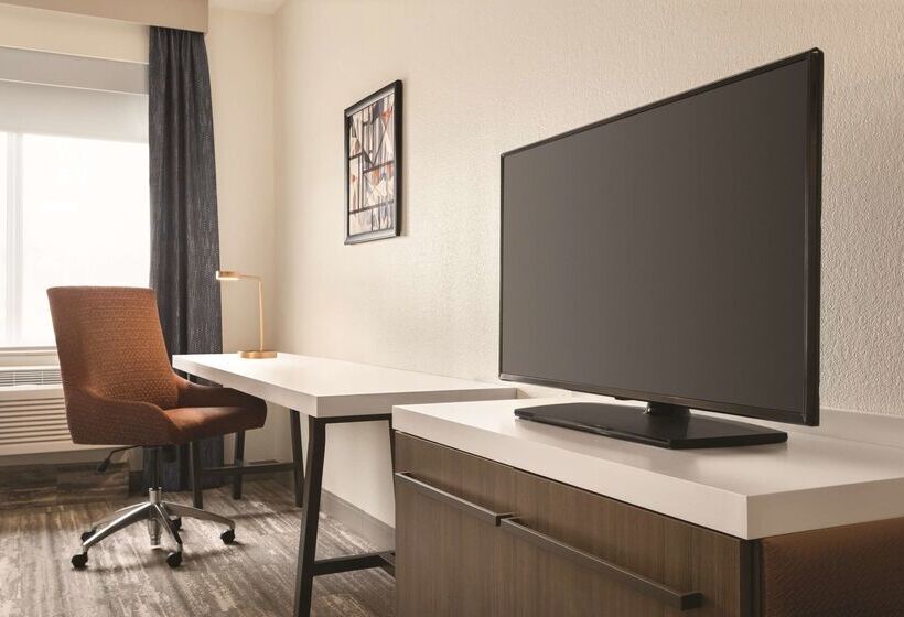 فندق Hilton Garden Inn Fort Wayne