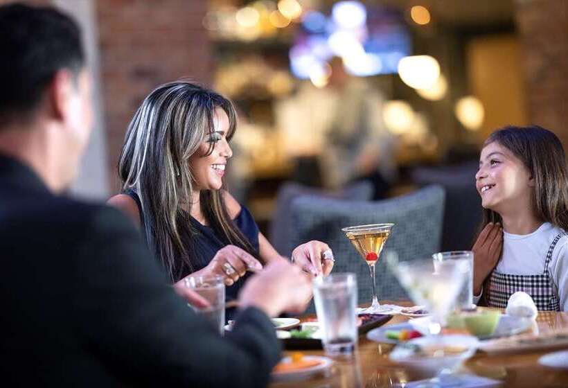 فندق Hilton San Diego Gaslamp Quarter