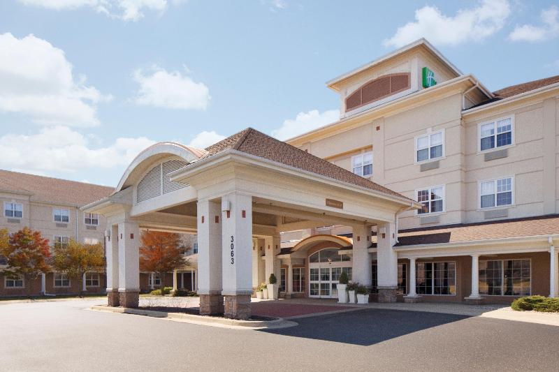 هتل Holiday Inn Grand Rapids Airport, An Ihg
