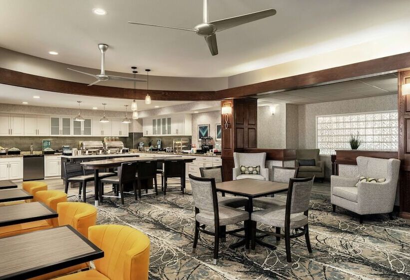 فندق Homewood Suites Erie