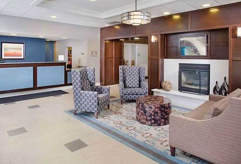 هتل Homewood Suites By Hilton Manchester/airport