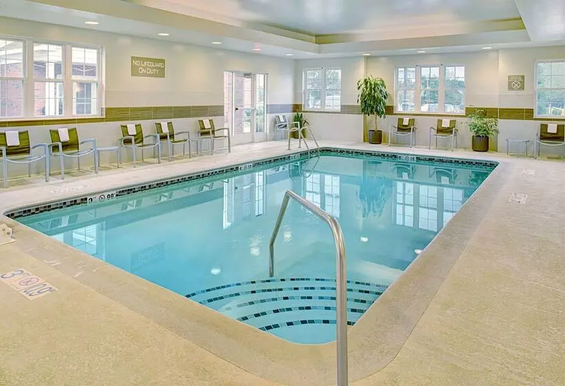 هتل Homewood Suites By Hilton Manchester/airport