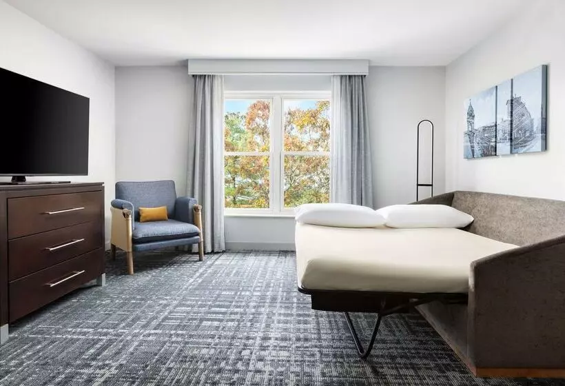 هتل Homewood Suites By Hilton Manchester/airport