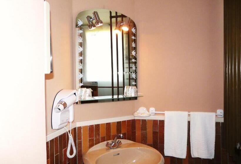 فندق Hôtel Le Mas Fleuri