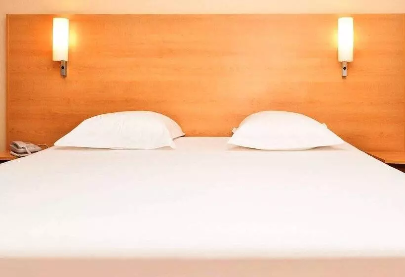 호텔 Ibis Bordeaux Saintémilion