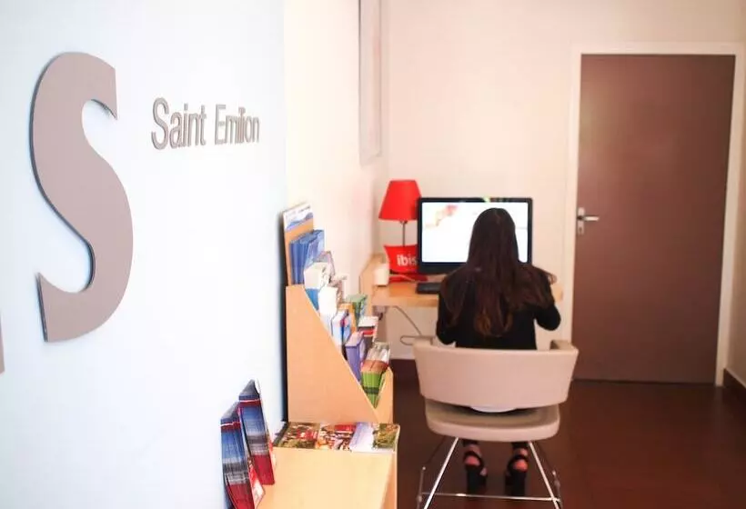 호텔 Ibis Bordeaux Saintémilion